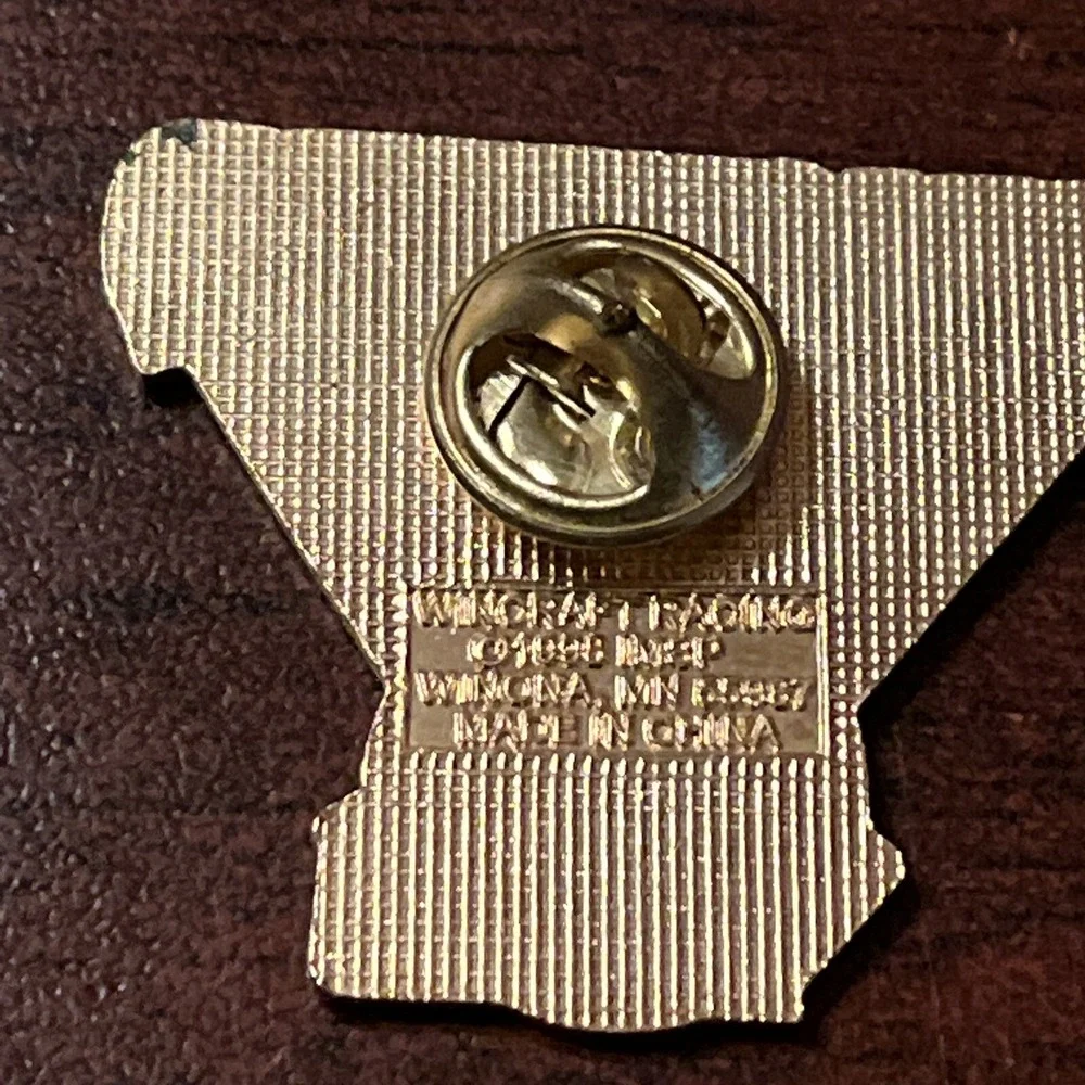 Vintage 1998 NASCAR‎ Brickyard 400 Lapel Pin